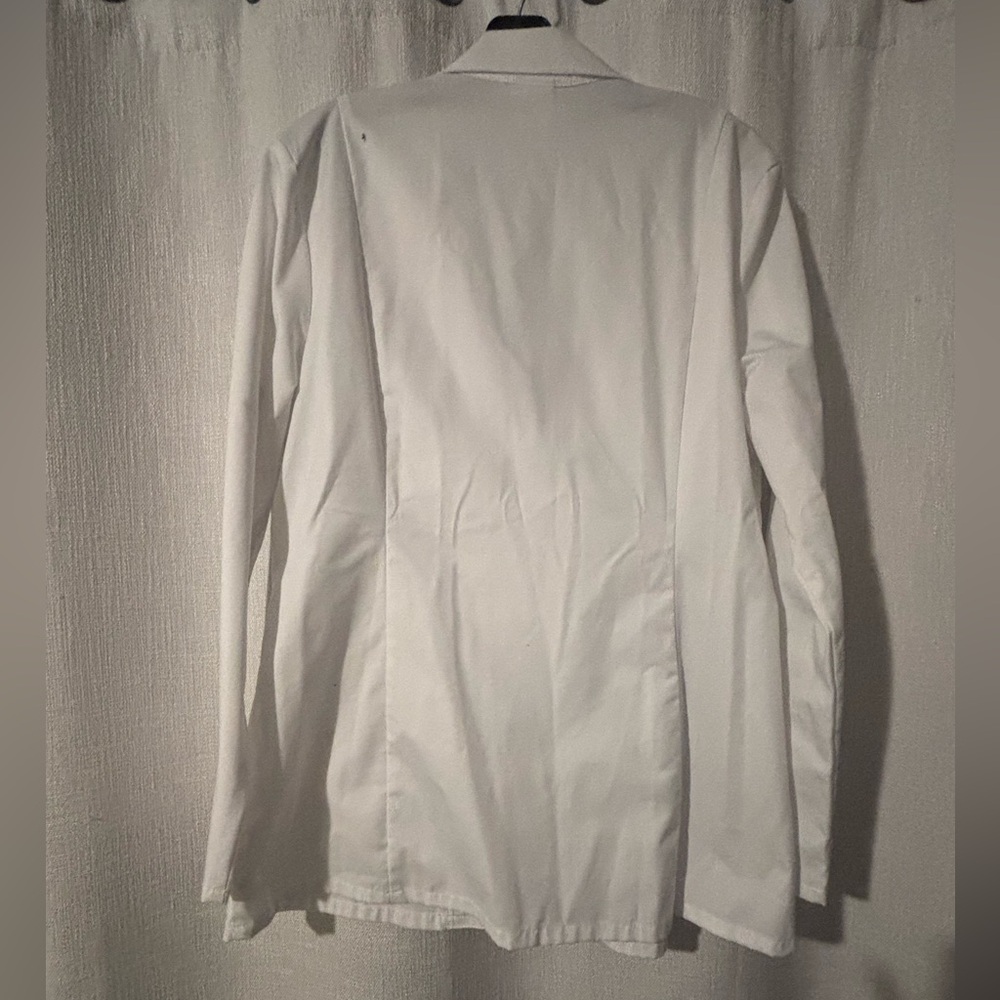 White Lab Coat - Picture 2 of 2